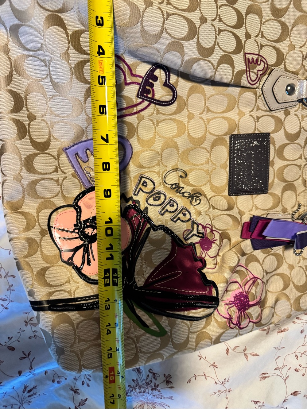 NWT COACH Poppy Canvas Handbag Beige Purple Heart Flower Embroidery Authentic - Picture 9 of 16